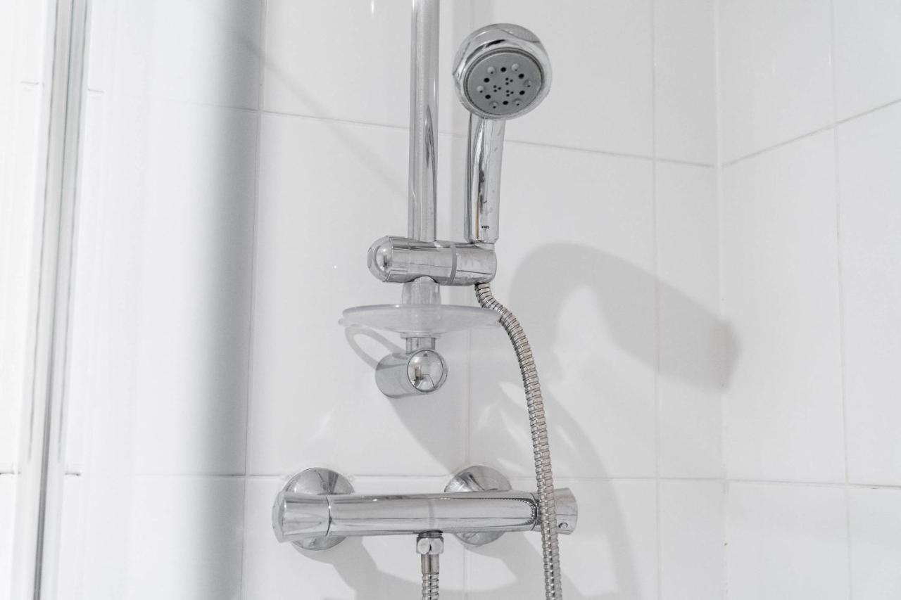 Beautiful Birmingham Central Spacious Apartment-Free Parking, Wifi, Contractors, Hs2, Bullring, Birmingham City Fc Buitenkant foto